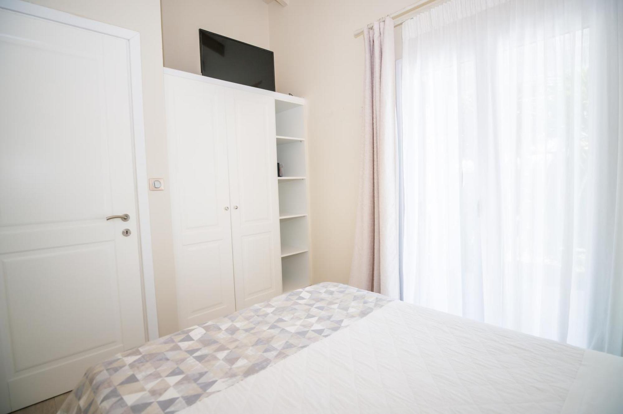 Ninos Corfu Villas Agios Georgios  Ruang foto